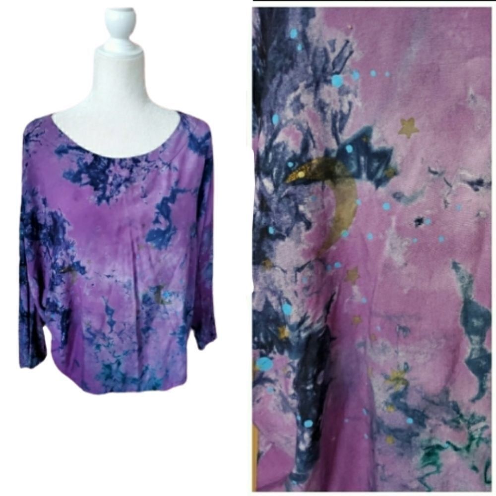 RISING TIDE tie dye top oversized‎ purple moon and star celestial shirt M